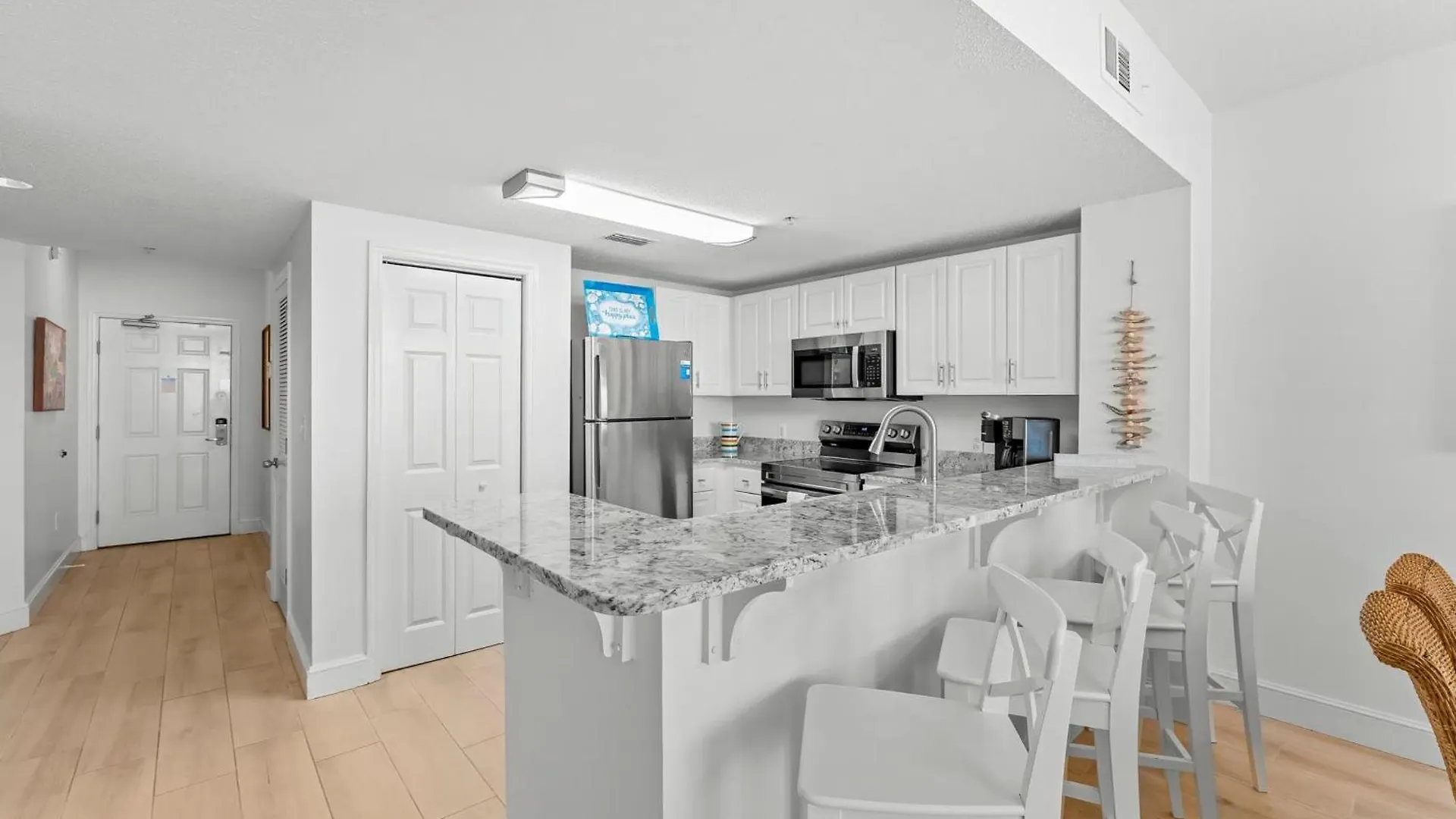 Apartment Majestic Beach Resort Tower I By Panhandle Getaways Panama City Beach