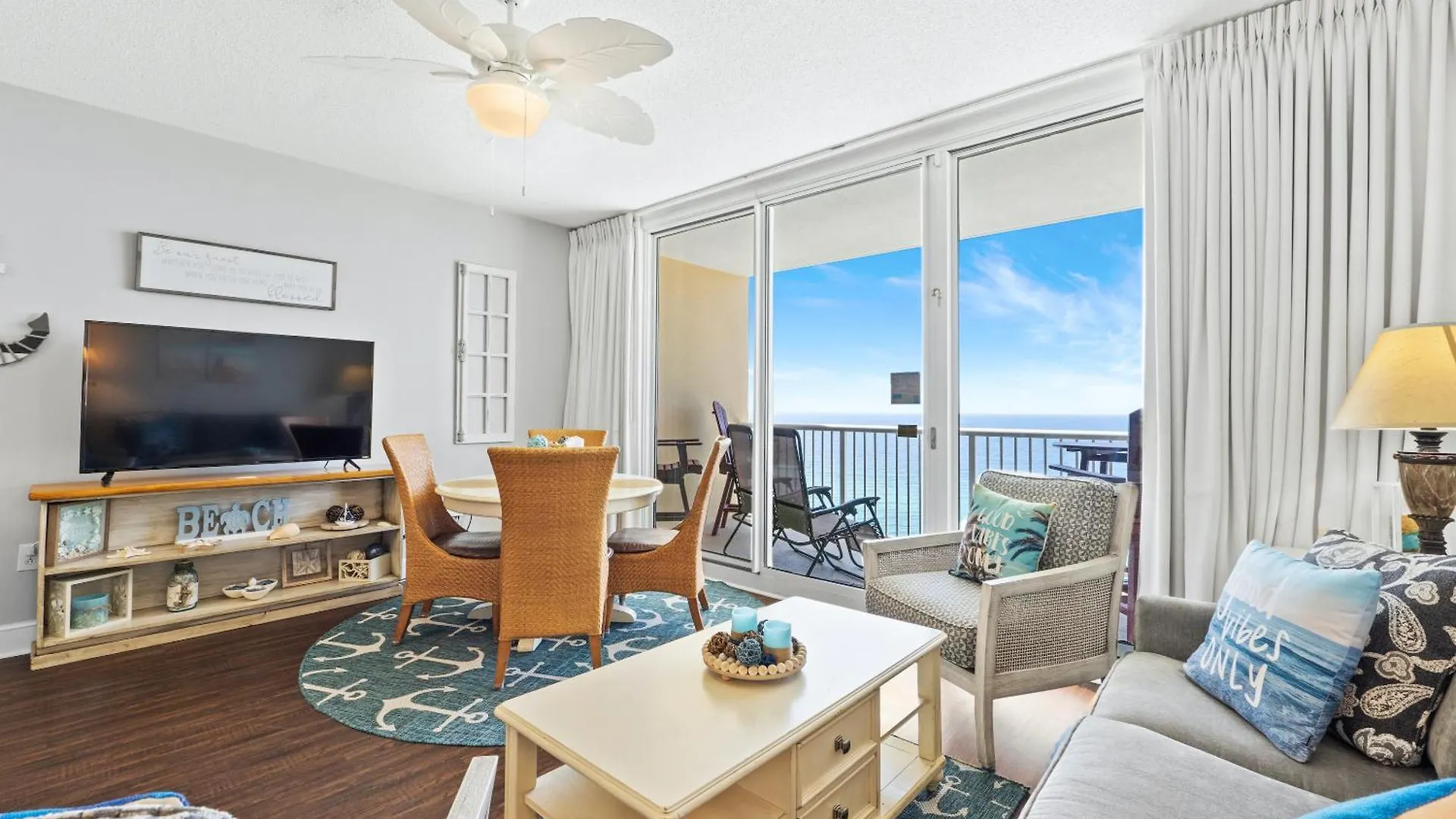 Apartment Majestic Beach Resort Tower I By Panhandle Getaways Panama City Beach United States