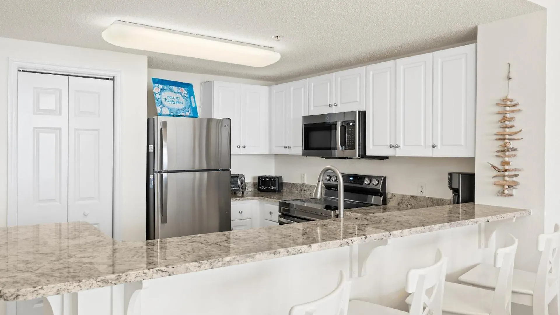 Apartment Majestic Beach Resort Tower I By Panhandle Getaways Panama City Beach United States