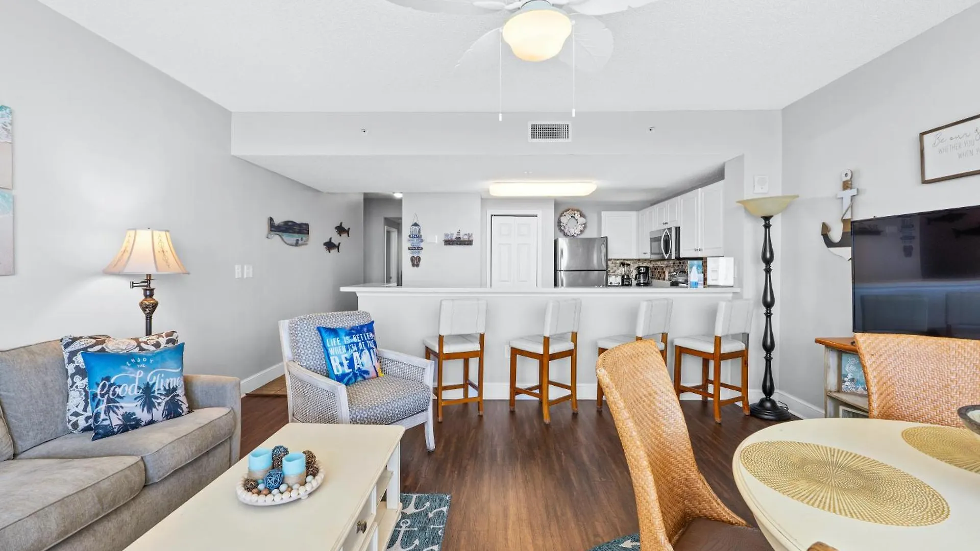 Apartment Majestic Beach Resort Tower I By Panhandle Getaways Panama City Beach United States